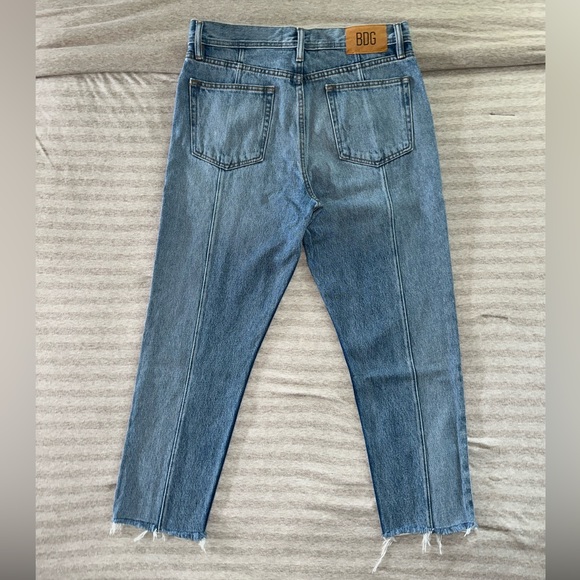 Urban Outfitters BDG Dad Slim Tapered Fit Jeans - Picture 4 of 6